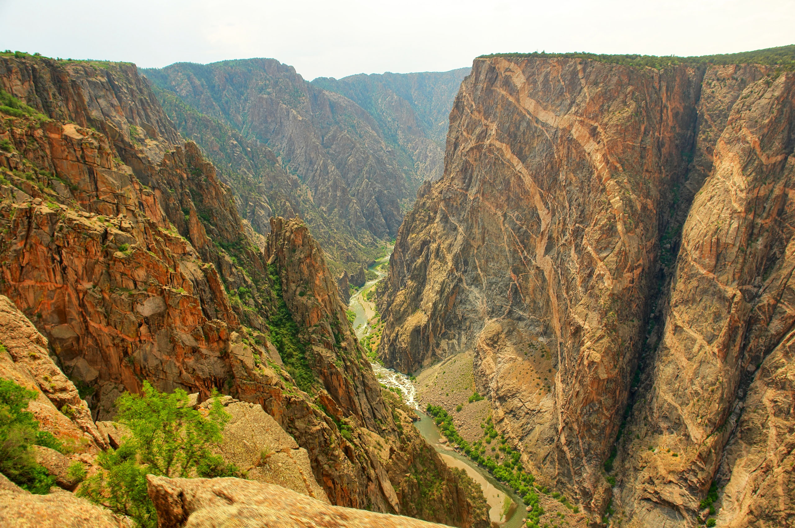 Black_Canyon_of_the_Gunnison-an American national park located in western Colorado ._2644423167