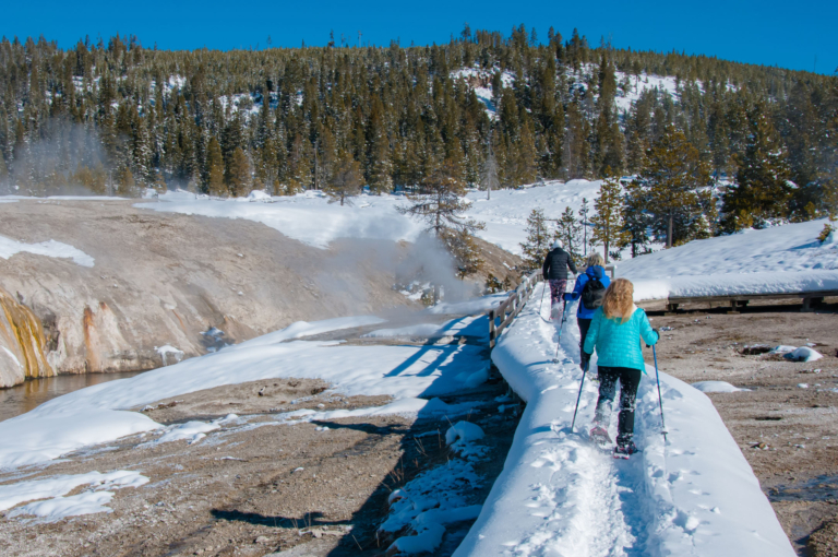Yellowstone-active seniors snowshoeing_1934028287 Yellowstone Active Seniors Snowshoeing