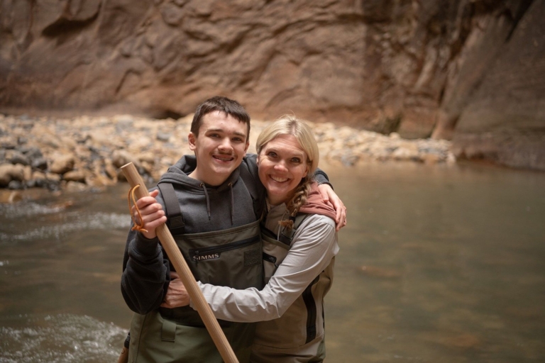 Hiking: The Zion Narrows — Zion Allwaysadventure Hikers Zion Narrows River