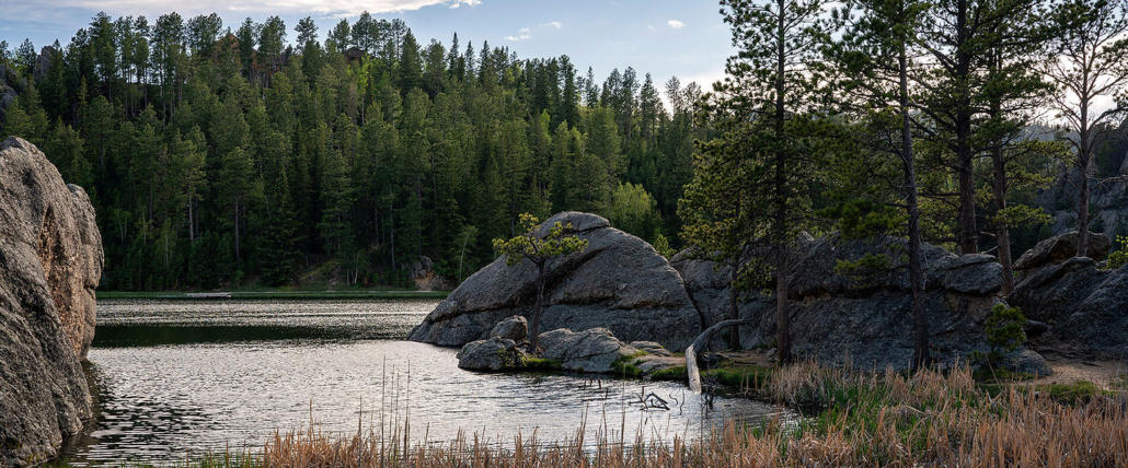 blackhillsadventuretours_bb57a2-2df7c6c0eaab4f1bb118c1c2c0b8d1b3-mv2-badlands-hiking-sout Blackhillsadventuretours Bba Dfcceaabfbbcccbdb Mv Badlands Hiking Sout