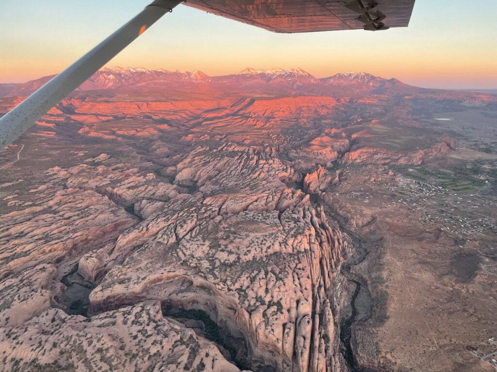 National Park Plane Tour — Canyonlands Canyonlandsbynight Canyonlands Rock Formations Sunset