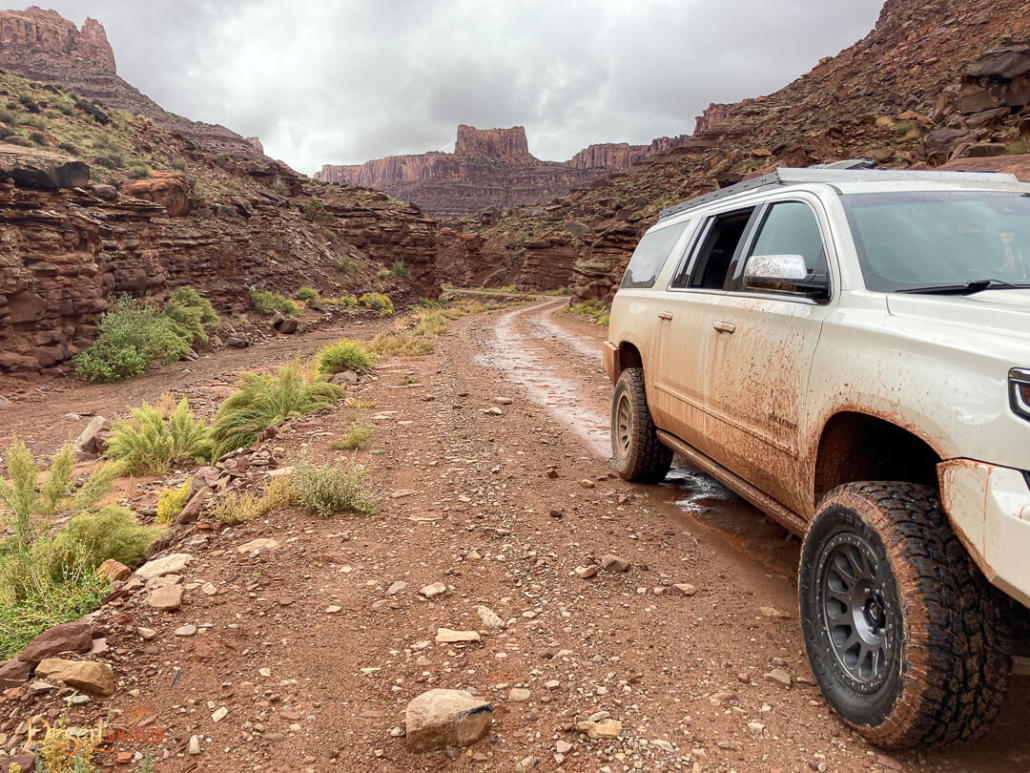 3 Day Arches, Canyonlands & Goblin Valley Tour — Arches; Canyonlands Desertsolitude Muddy Suv Dirt Road Canyon