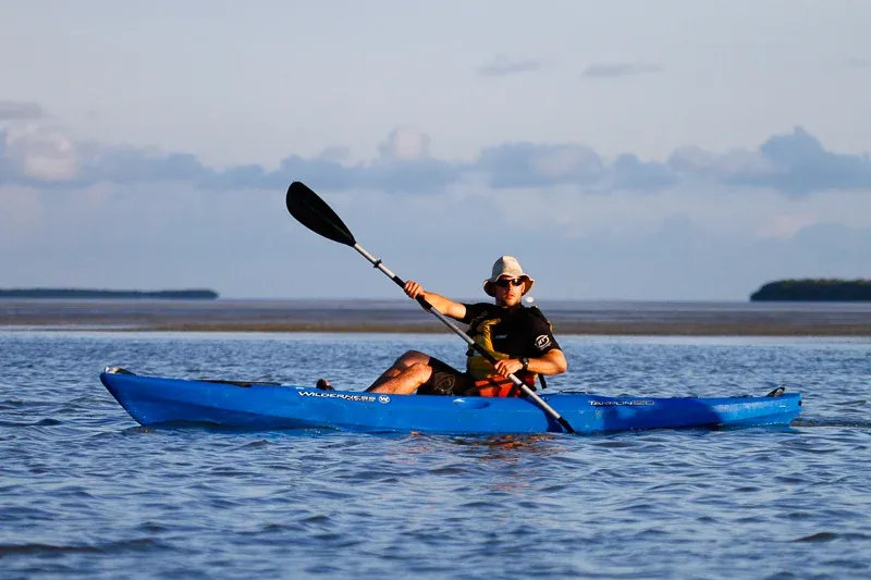 gck_kayaker-blue-kayak-everglades Gck Kayaker Blue Kayak Everglades
