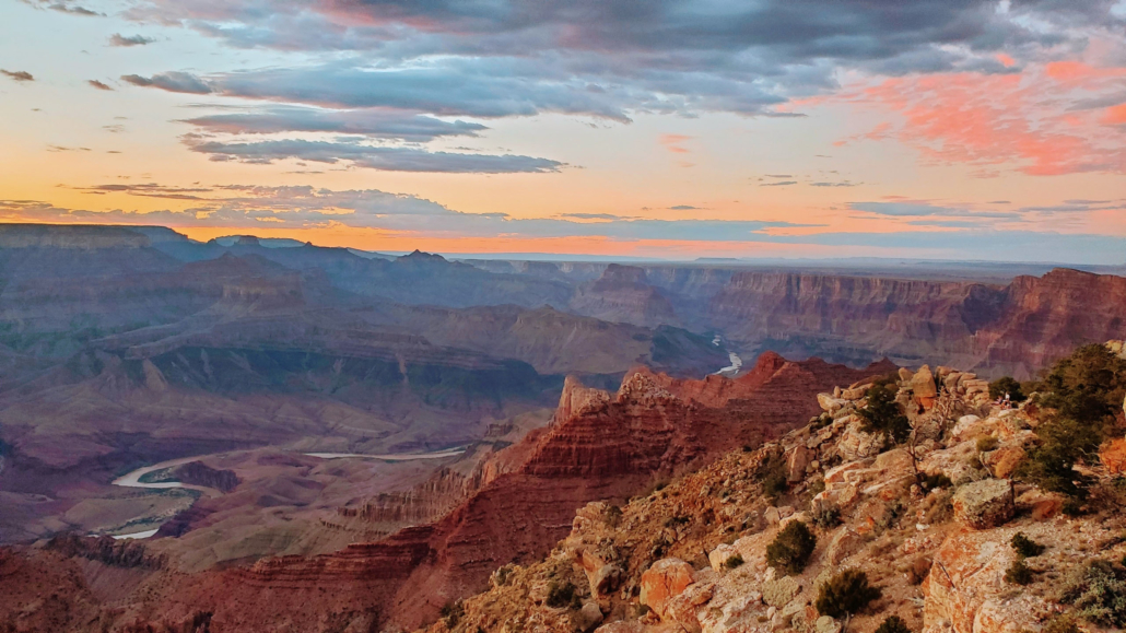 gctouring-grand-canyon-views-pink-clouds Gctouring Grand Canyon Views Pink Clouds