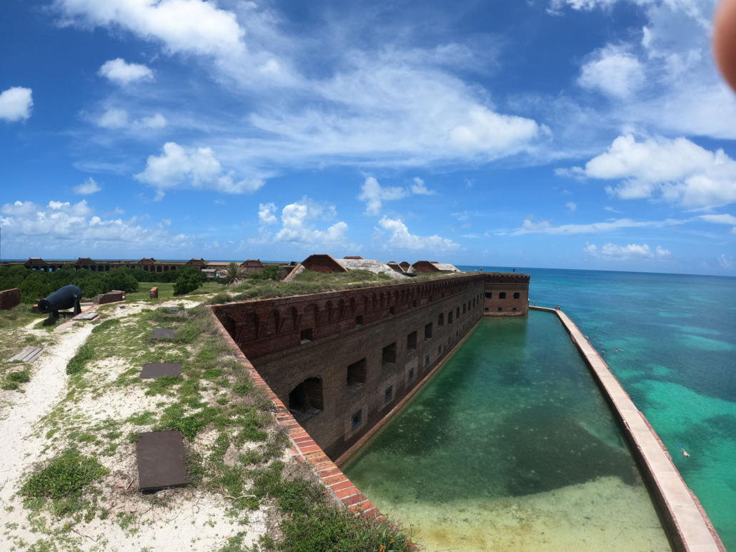 goodtimeskeywest_fort-jefferson-ruins-blue-water Goodtimeskeywest Fort Jefferson Ruins Blue Water