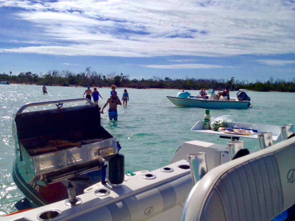 goodtimeskeywest_people-wading-grilling-boat-dry-tortugas Goodtimeskeywest People Wading Grilling Boat Dry Tortugas