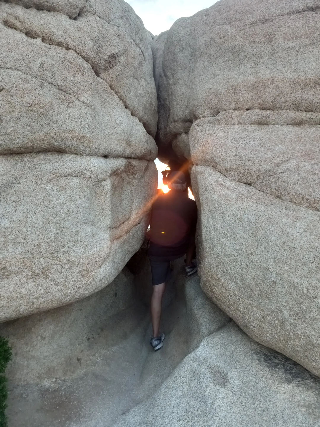 Joshuatreeexcursions Narrow Gap Between Rocks Sunlight