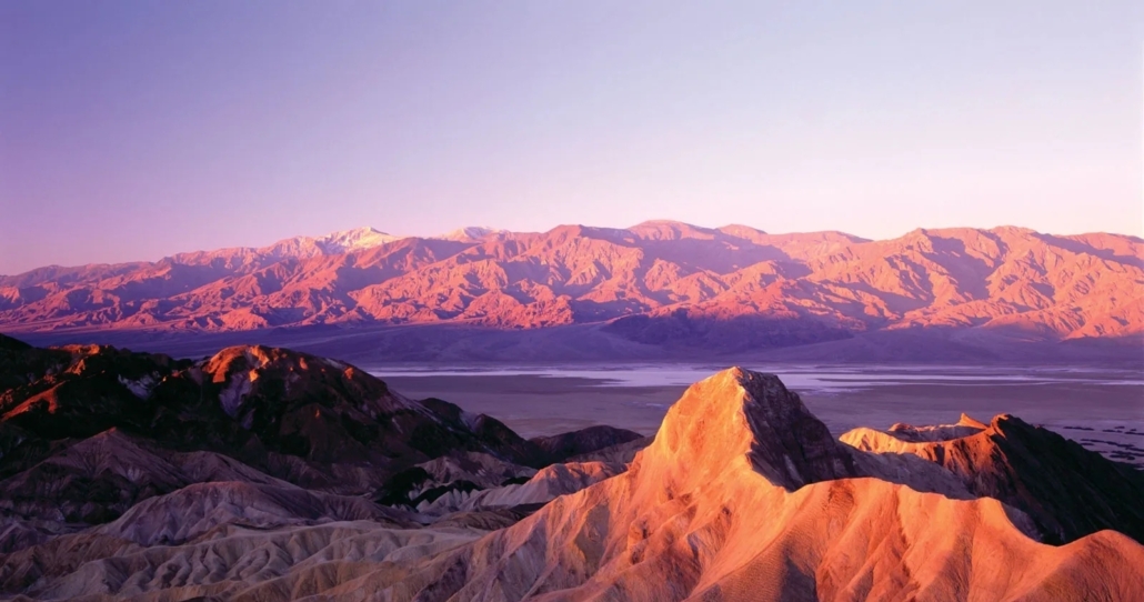 Death Valley and Mojave Desert VIP Tour From Las Vegas — Death Valley Marvittours Death Valley Mountains Sunset