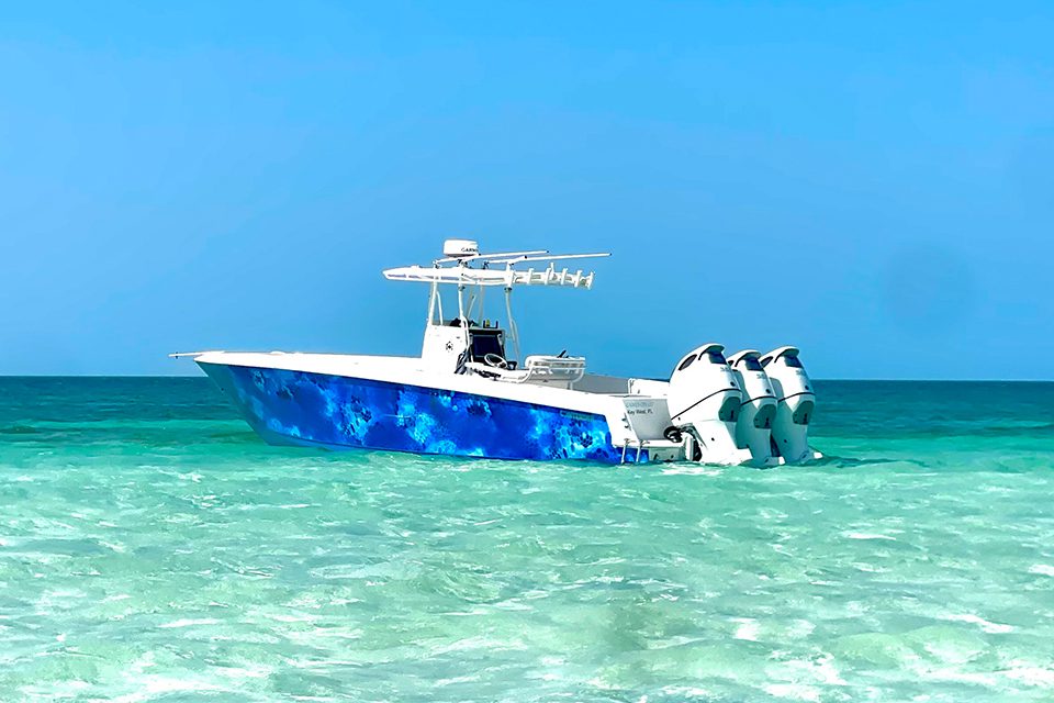 realparadisecharters-boat-at-sandbar Realparadisecharters Boat At Sandbar