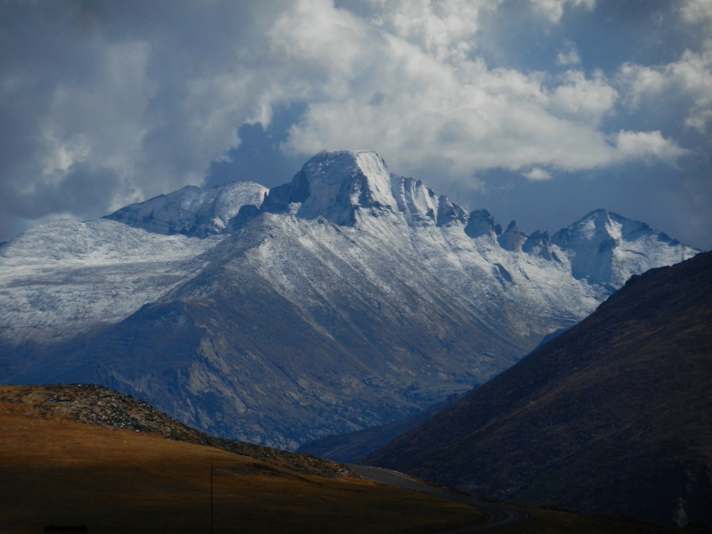 mountains, under, a, cloudy, sky Rockyguides Mountains Under A Cloudy Sky