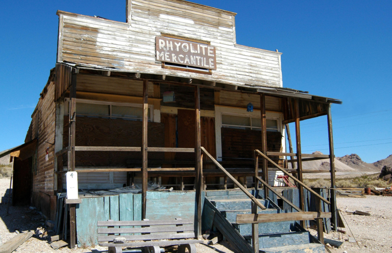 vegassightseeing_rhyolite-mercantile-wooden-building Vegassightseeing Rhyolite Mercantile Wooden Building
