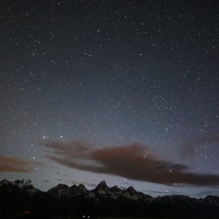 Wyomingstargazing Starry Night Over Mountain Peaks