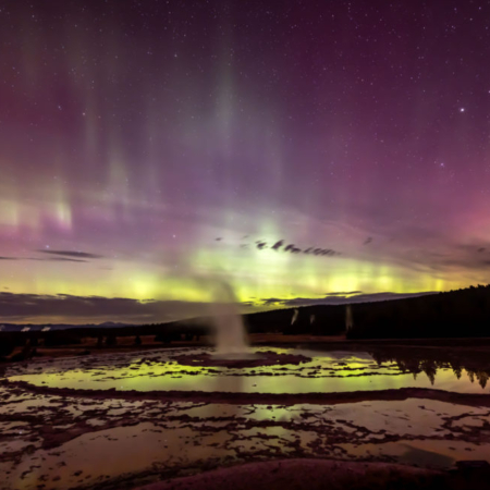 Yellowstonesafari Northern Lights Yellowstone Geyser Reflection