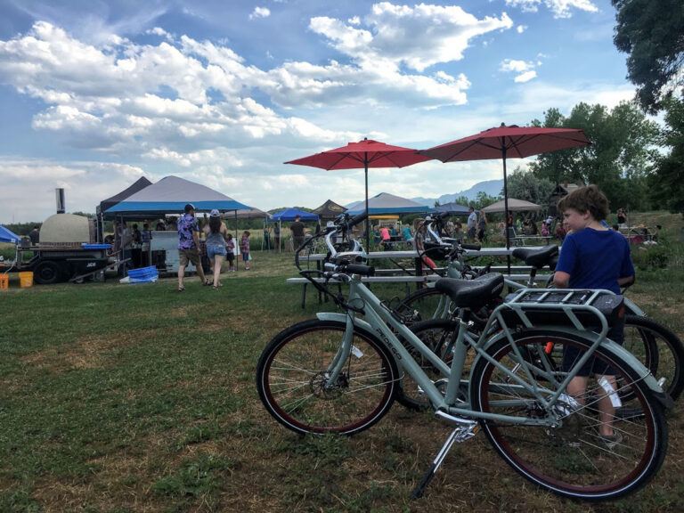 boulderbiketours_bike-to-farm-tour-for-private-groups-bikes-tents-farm-tour-colorado
