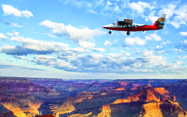 Signature Hummer with Grand Discovery Air Tour — Grand Canyon