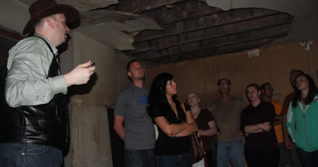 fortcollinstours_the-fort-collins-ghost-tour-ghost-tour-indoor-group-storytelling