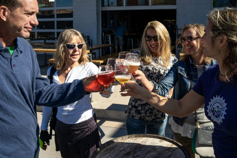 milehighbiketours_bike-brew-tour-cheers-group-beer-glasses