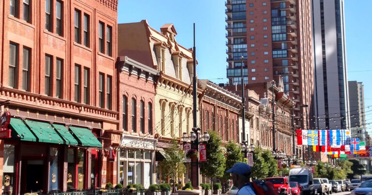 milehighbiketours_denver-city-tour-historic-brick-buildings-colorado-flags