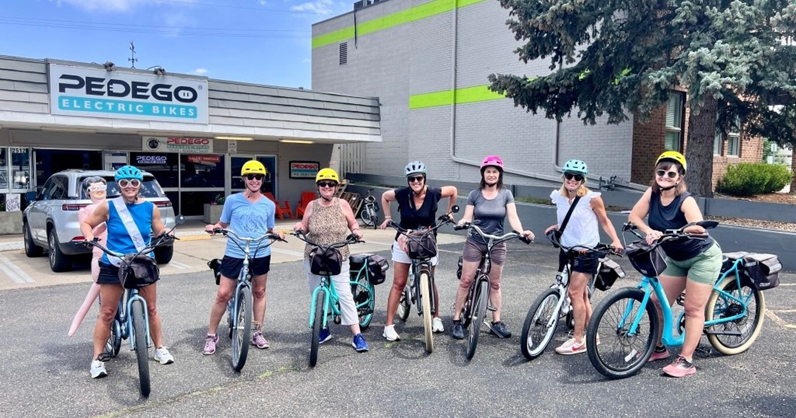pedegoboulder_best-of-boulder-e-bike-tour-e-bike-tour-group-boulder